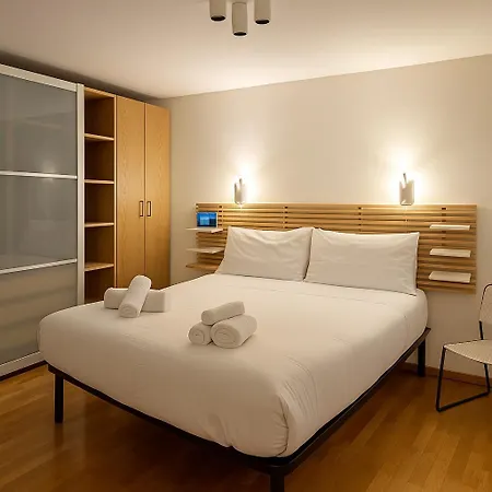 Colli Albani Metro Loft, Comfy & Well Connected *